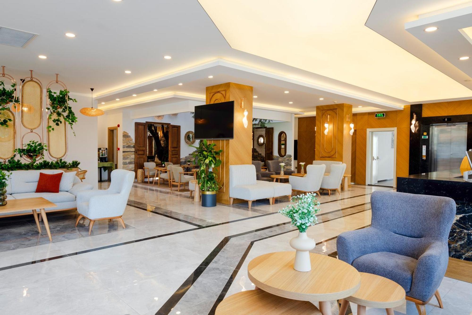Guelluek Uno Elegance Otel Gulluk Exterior foto
